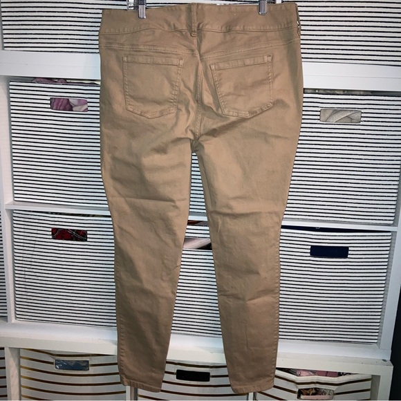 Torrid |Feel the fit jeans jeccinc | Size 16r - Picture 3 of 12